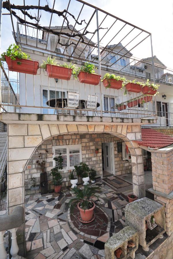 Apartments By The Sea Trpanj, Peljesac - 15995 Exterior foto